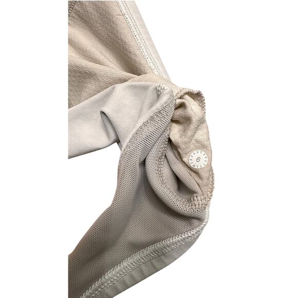 Lululemon Sports Bra Size 6 White - Picture 2 of 4